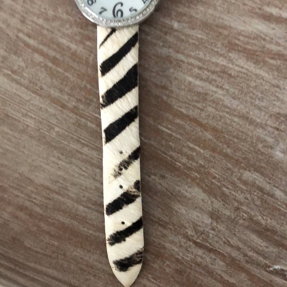 Chico’s - Picture 3 of 4